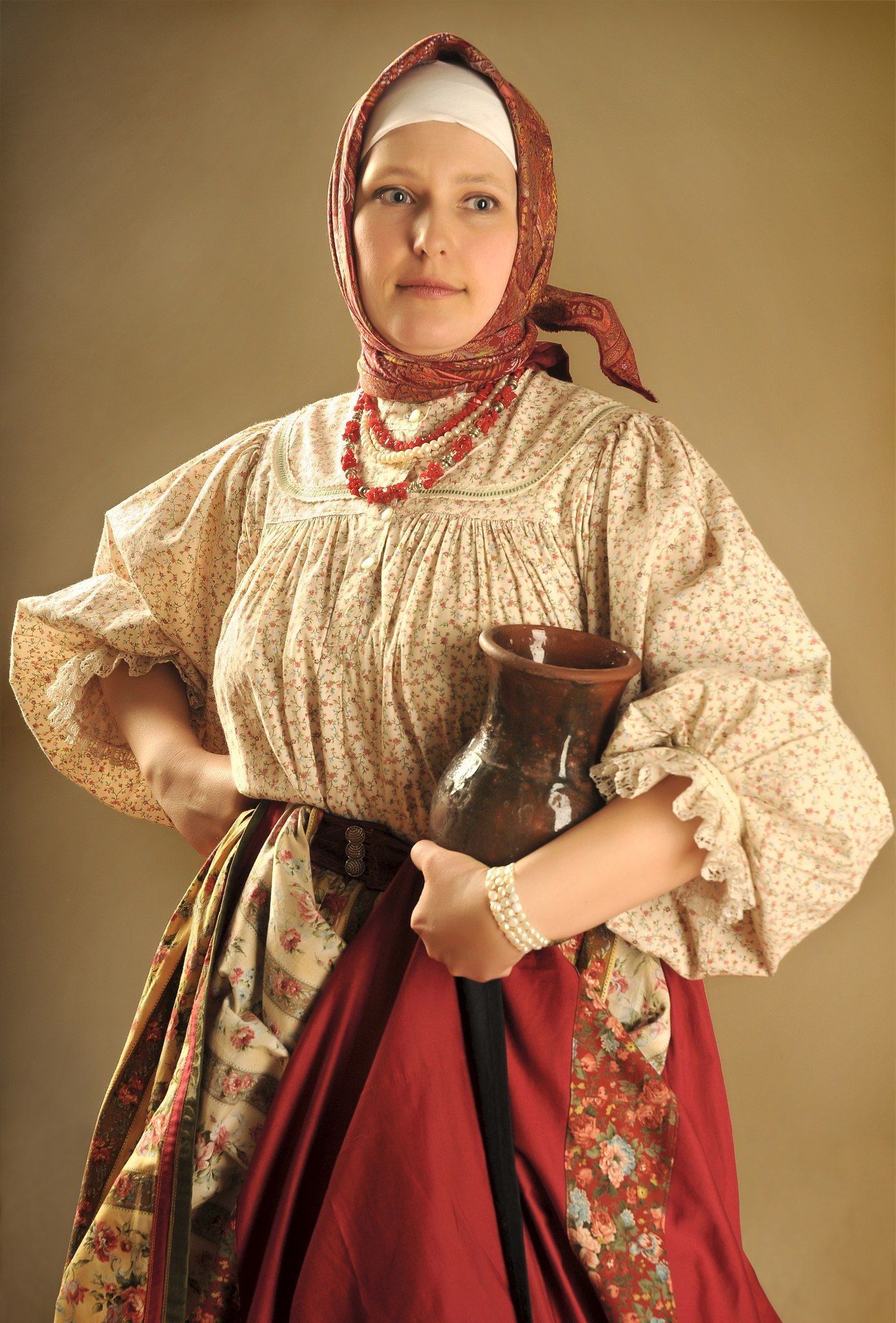 Girls in Slavic costumes in Jiangmen